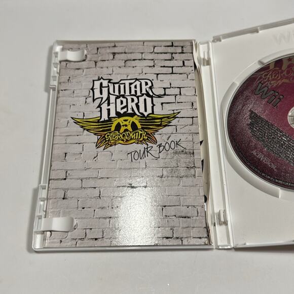 Nintendo Wii Guitar Hero Aerosmith Complete with Stickers - Picture 3 of 6
